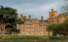 De Vere Selsdon Estate Croydon 4*